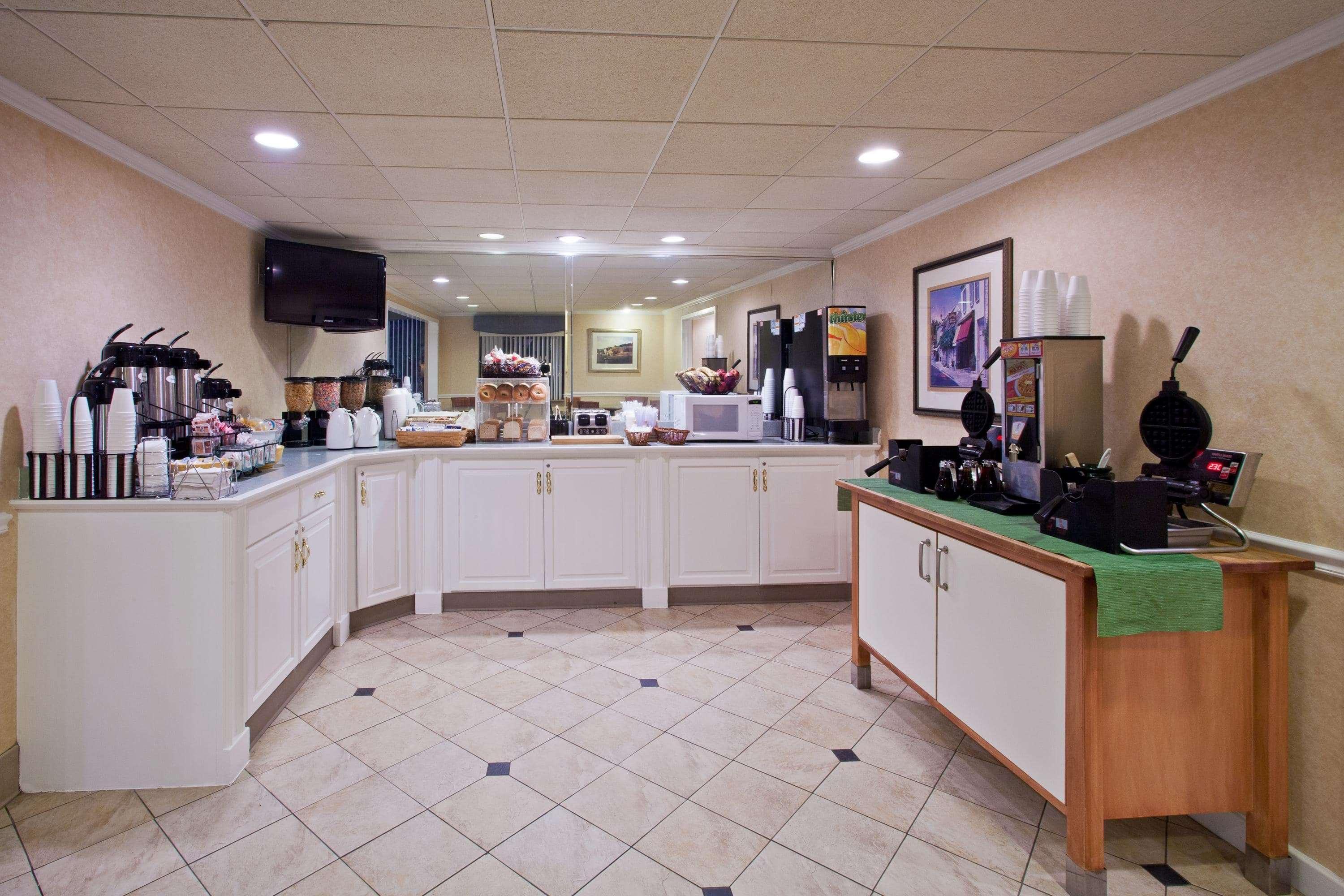 Hotel La Quinta By Wyndham Tampa Fairgrounds - Casino à Mango Extérieur photo