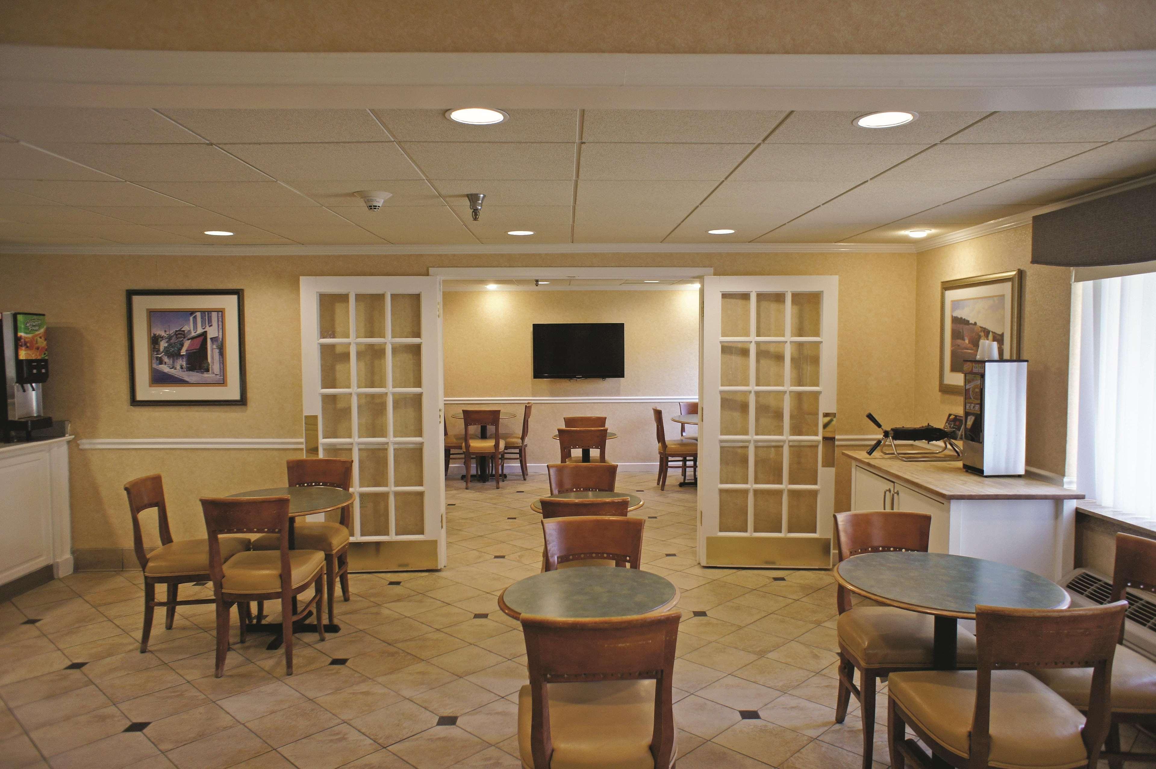 Hotel La Quinta By Wyndham Tampa Fairgrounds - Casino à Mango Extérieur photo