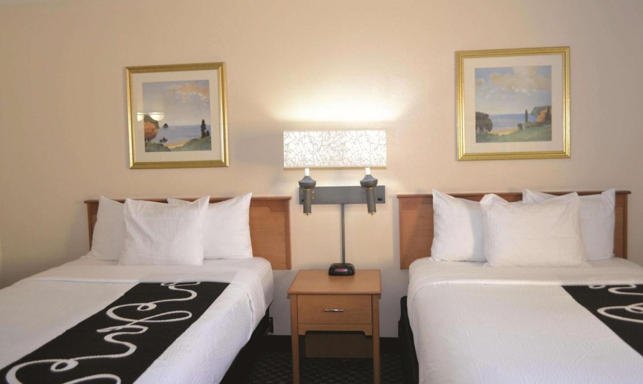 Hotel La Quinta By Wyndham Tampa Fairgrounds - Casino à Mango Extérieur photo
